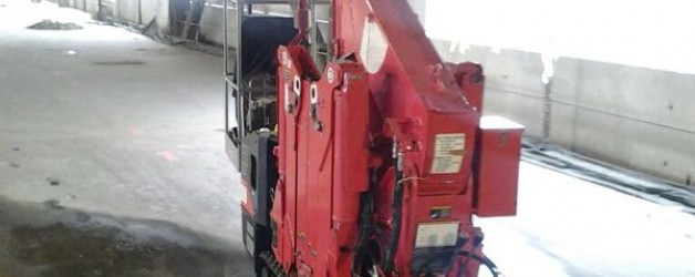 Narrow Spydercrane-legs folded